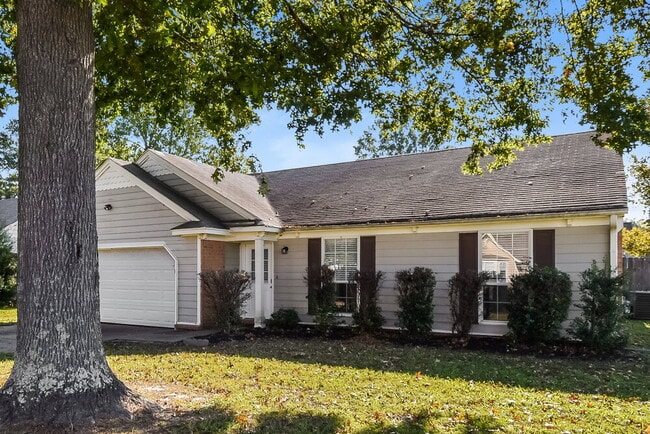 Photo - 7110 Redfern Dr