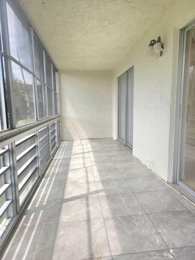 Photo - 100 Village Green Cir E Unit B212