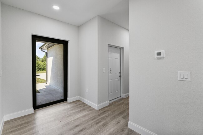Photo - 1134 Sunrise Blvd