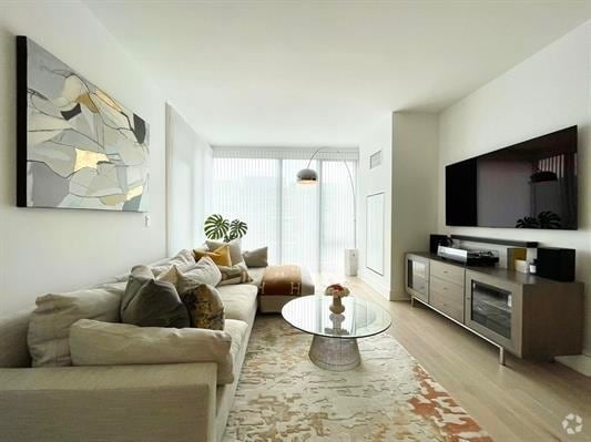 Building Photo - 9 Ave at Port Imperial Unit 721 Rental