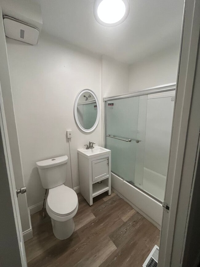 Photo - 2809 W Mulberry St