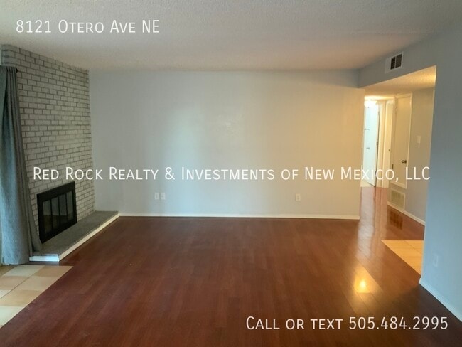 Photo - 8121 Otero Ave NE