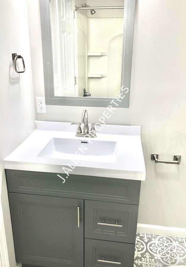 Photo - 1806 Parker Cir Unit G