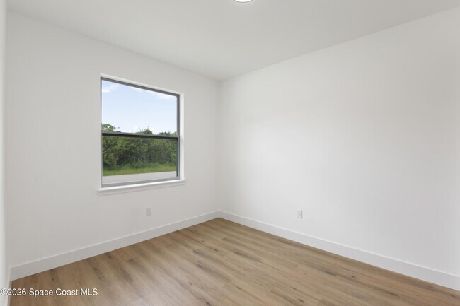 Photo - 1133 Hanover Ave