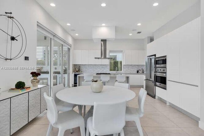 Photo - 10250 NW 75th Terrace