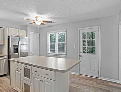 Photo - 4556 Coopers Creek Pl SE