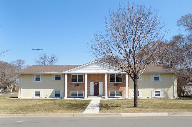 Photo - 705 W 3rd St Unidad 4 Rental