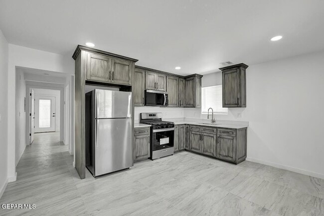 Photo - 1107 Myrtle Ave Unit B