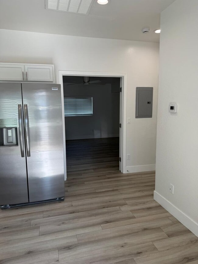Photo - 2301 N 27th St Unit APT #3