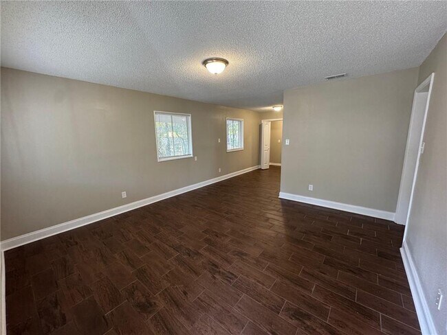 Photo - 4116 Latimer Ln