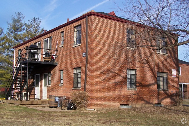 89 North Hampton Road