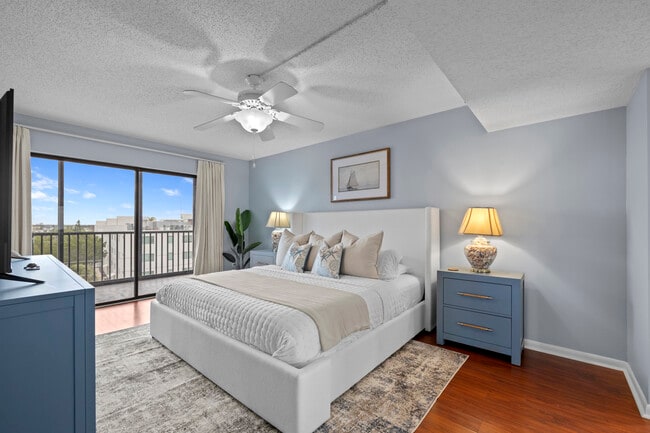 Building Photo - 1104 Benjamin Franklin Dr Unit #518