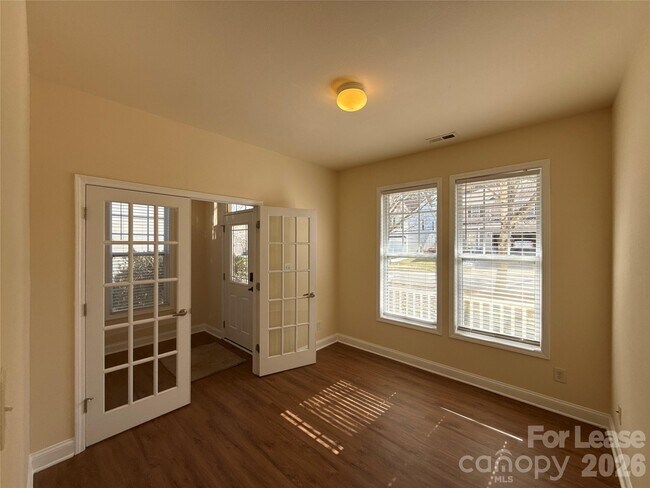 Photo - 10082 Paisley Dr