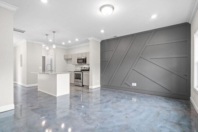 Photo - **COMING SOON** 3 BEDROOM HOME