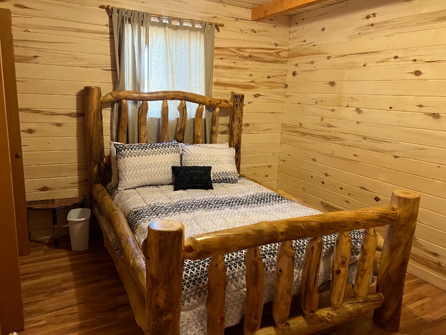 Photo - 254 Indian Head Dr