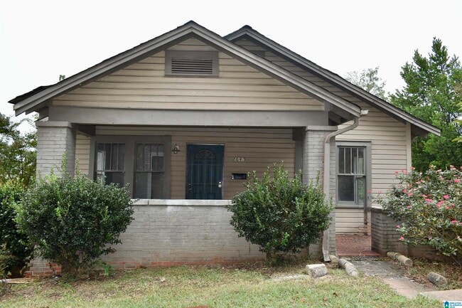 Building Photo - 2645 24th St N