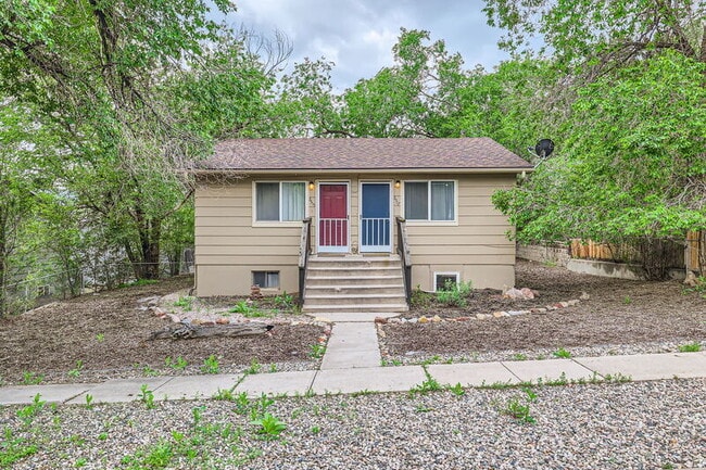 Photo - 2517 W Willamette Ave House