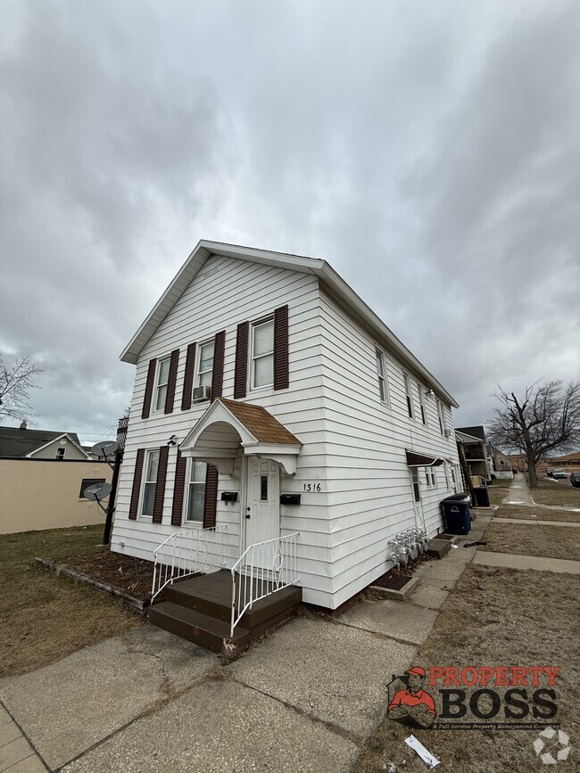 Building Photo - 104 E William St Rental