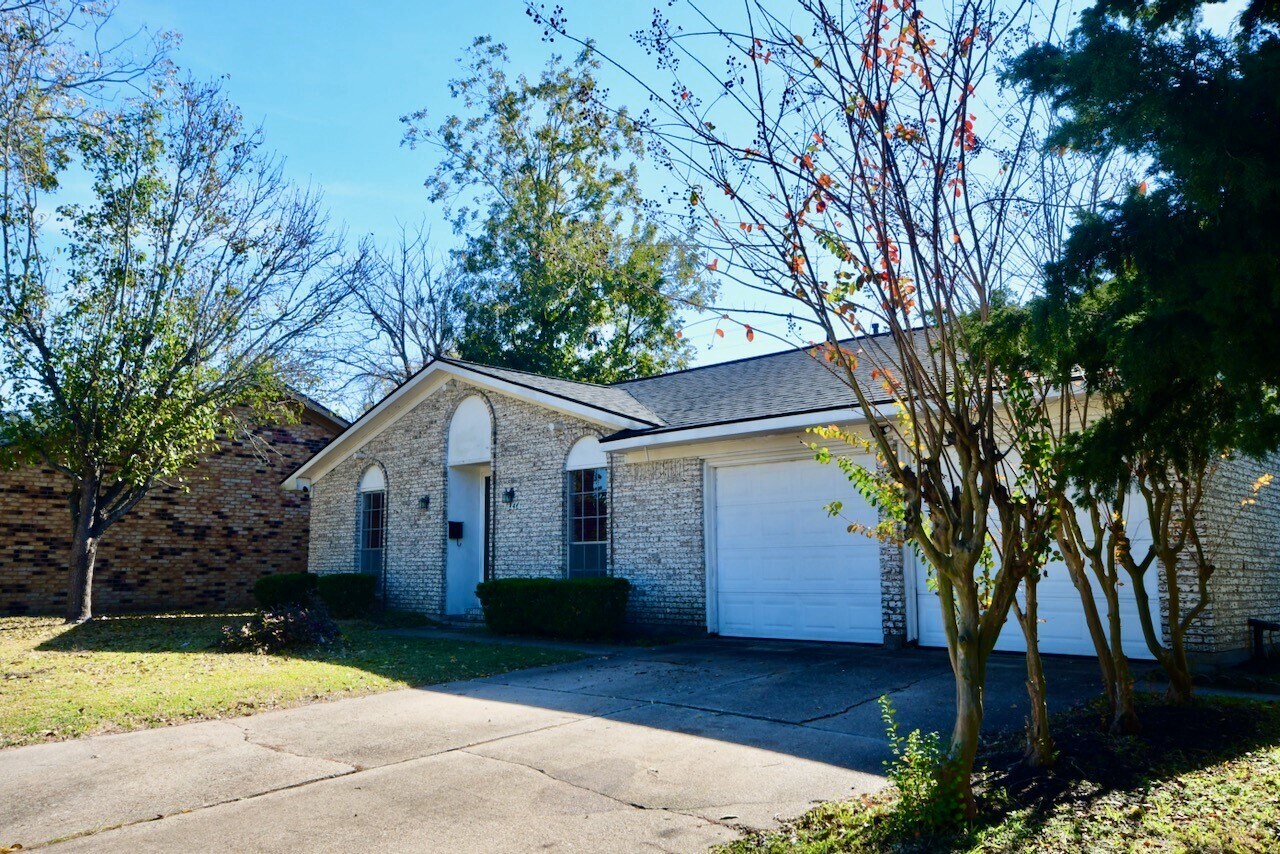 Photo - 11846 S Marianne Cir