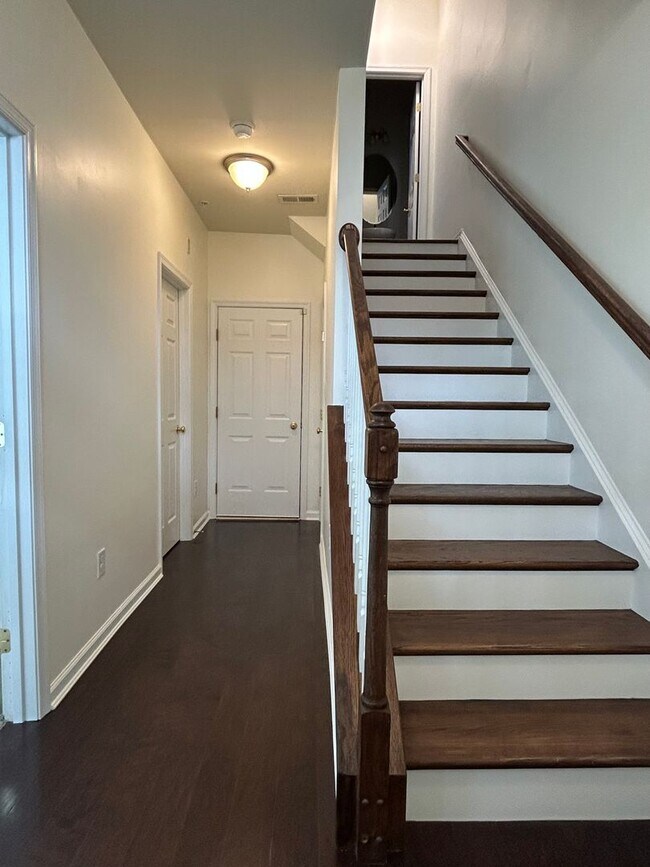 Photo - 1379 Parish Ave