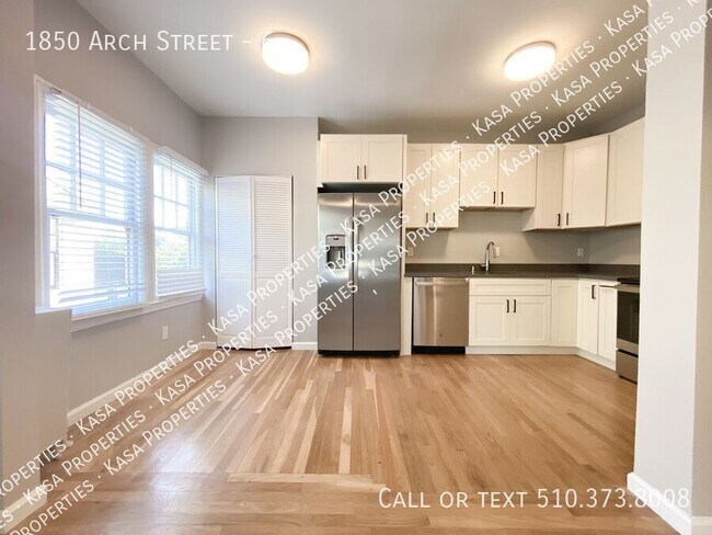 Photo - 1850 Arch St Unit 6