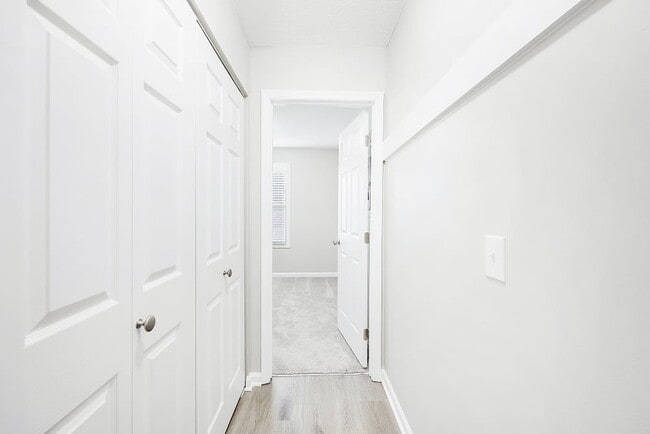 Photo - 610 Brentmeadow Cir