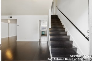 Photo - 6746 Crown Ridge