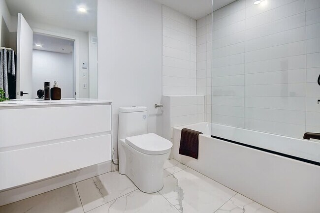 Photo - 2320 Rue Sainte-Catherine E Unité SI ID1543095P