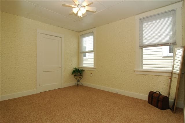 Dormitorio 1 - 436 Division Ave Unidad 2