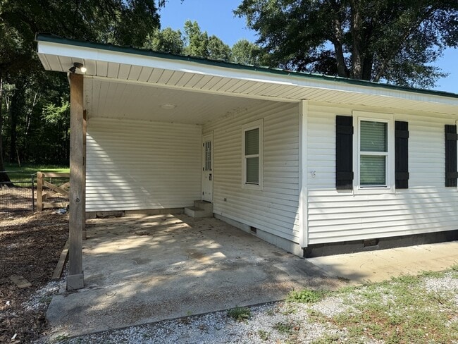 Photo - 6970 Raleigh Lagrange Dr