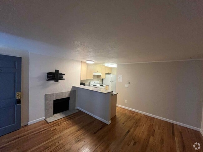 Building Photo - 336 N Grant St Unit 203 Rental