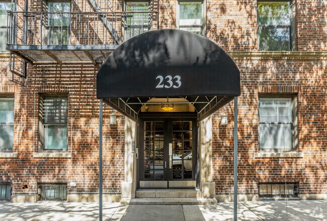 Entrance - 233 W 21st St