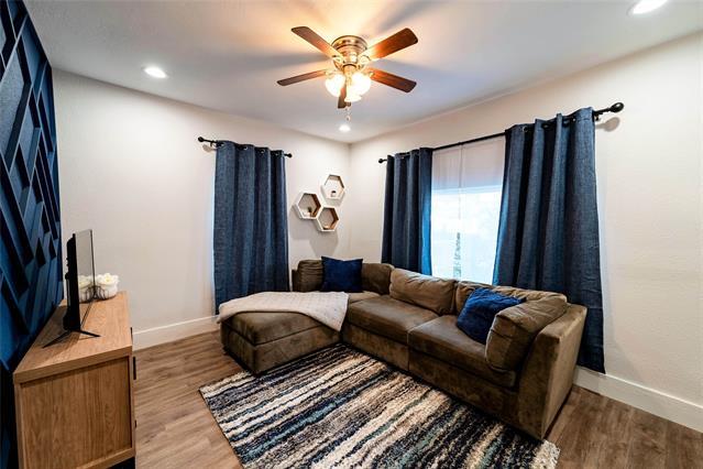 Photo - 1415 N Houston St
