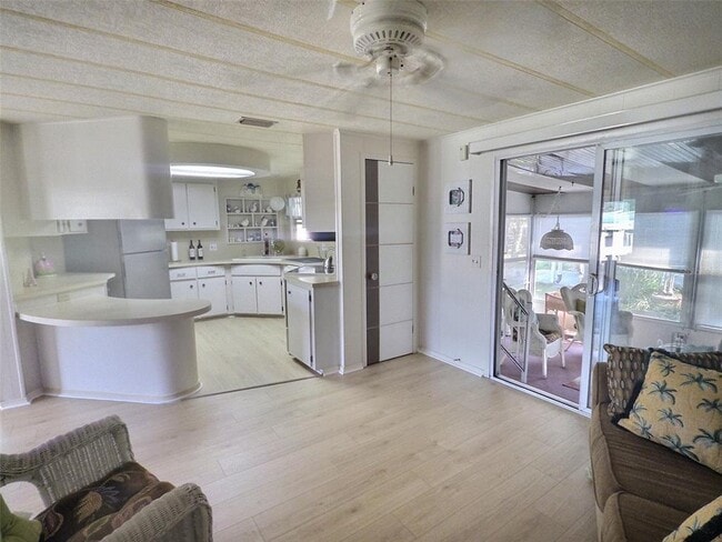 Photo - 46 E Palm Forest Dr