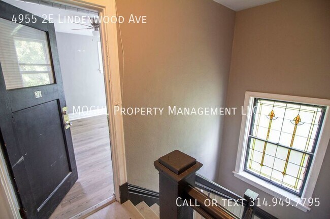 Photo - 4955-492E Lindenwood Ave