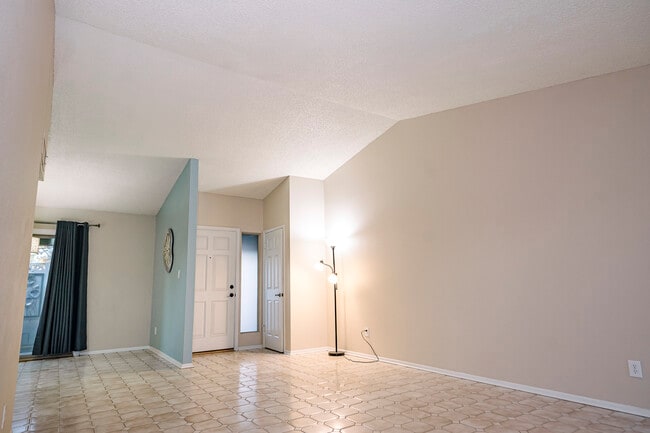 Photo - 17609 N 45th Ave