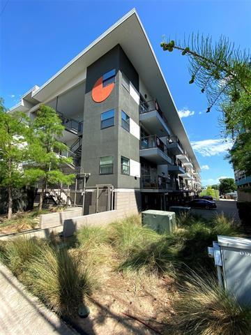 Building Photo - 1111 S Akard St Unit 211