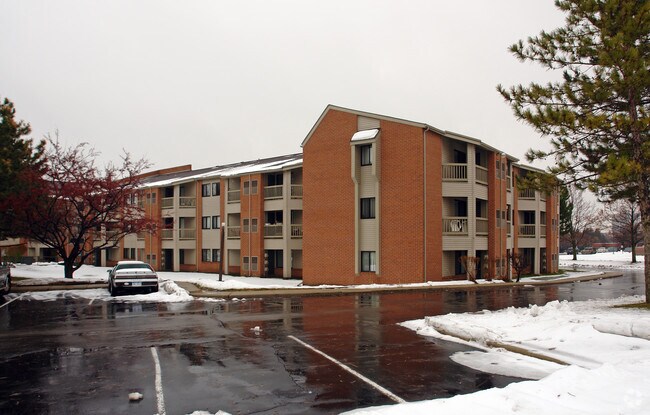 Photo - Gardenview Apartments