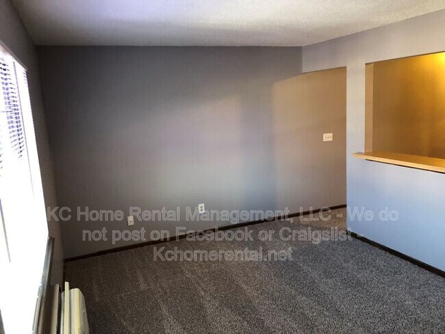 Photo - 551 N Somerset Terrace