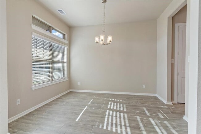 4207 Maple Glen Dr