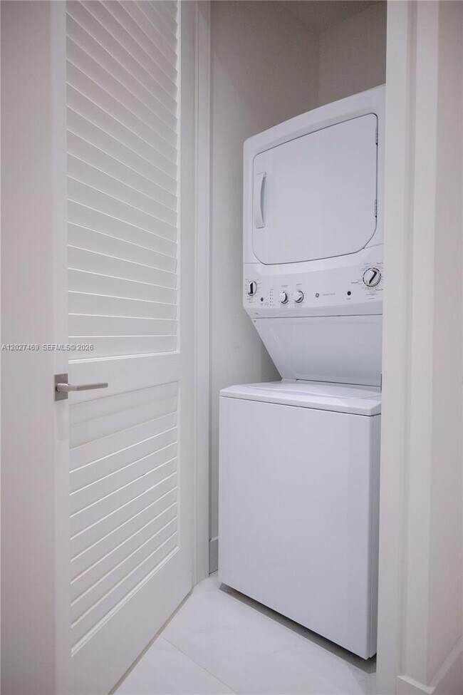 Photo - 301 Altara Ave Unit 202