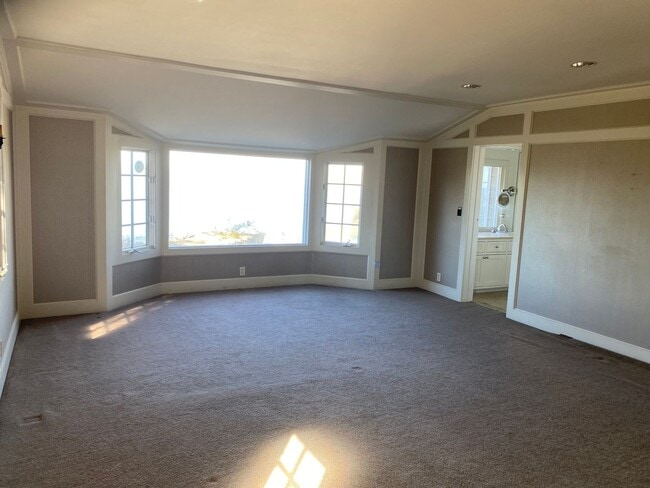 Photo - Amazing location in La Jolla for a big house. Gustavo Lopez AMSI