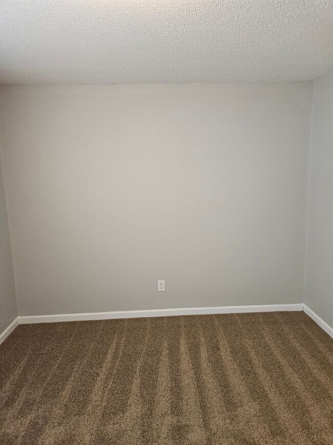 Photo - 6188 Glen Way Dr