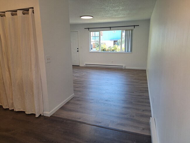 Photo - 6134 NE Oregon St