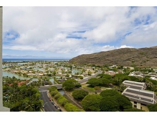 Photo - Resort style living in Hawaii Kai 2 Bedroom Unit 17H