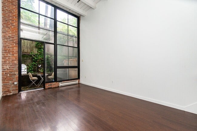 Photo - 1 Aberdeen Way Unit 126