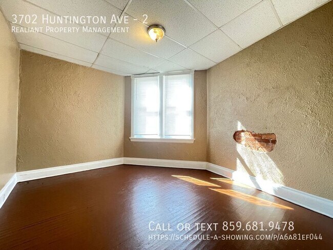 Photo - 3702 Huntington Ave Unidad 2