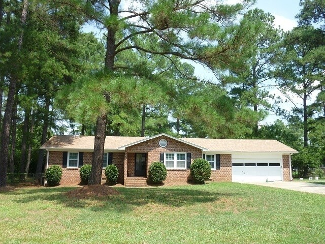 Exclusively Offered by Muse Realty, LLC - Exclusively Offered by Muse Realty, LLC House