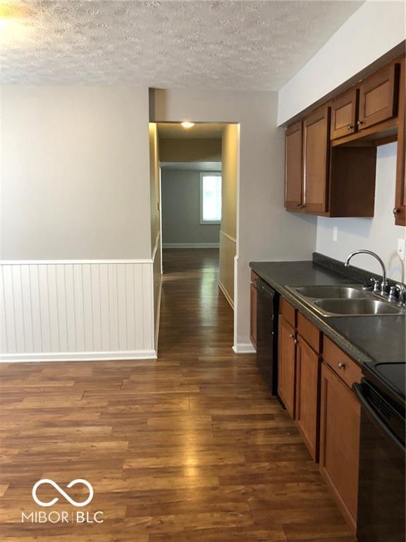 Photo - 651 N Beville Ave