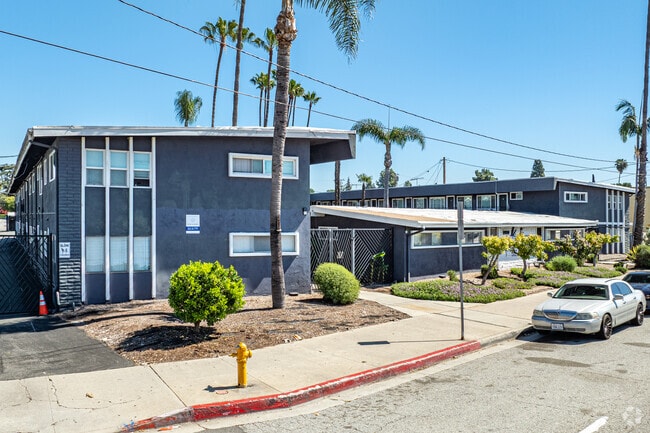 Building Photo - 14119 Mulberry Dr.